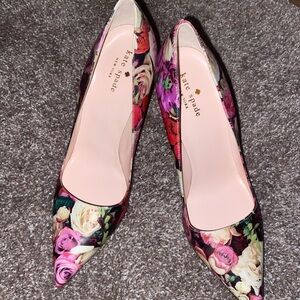 KATE SPADE Pink Floral Roses Licorice High Heels NWOT